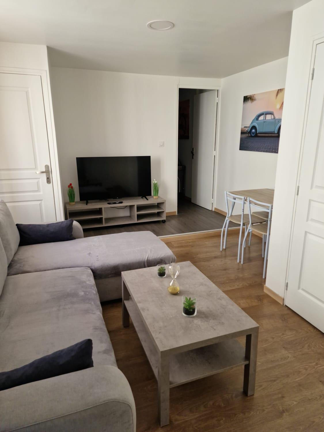Appartement Hyper Centre Cosy Avec Balcon Châteaudun Exteriör bild